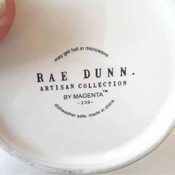 Rae Dunn Magenta BIG Classic Word Mug Coffee Tea Cup SATC Just Like That HBO - Picture 2 of 7